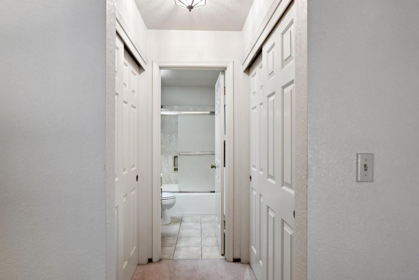 Detail Gallery Image 70 of 100 For 1612 Parkview Green Cir, San Jose,  CA 95131 - 2 Beds | 2 Baths