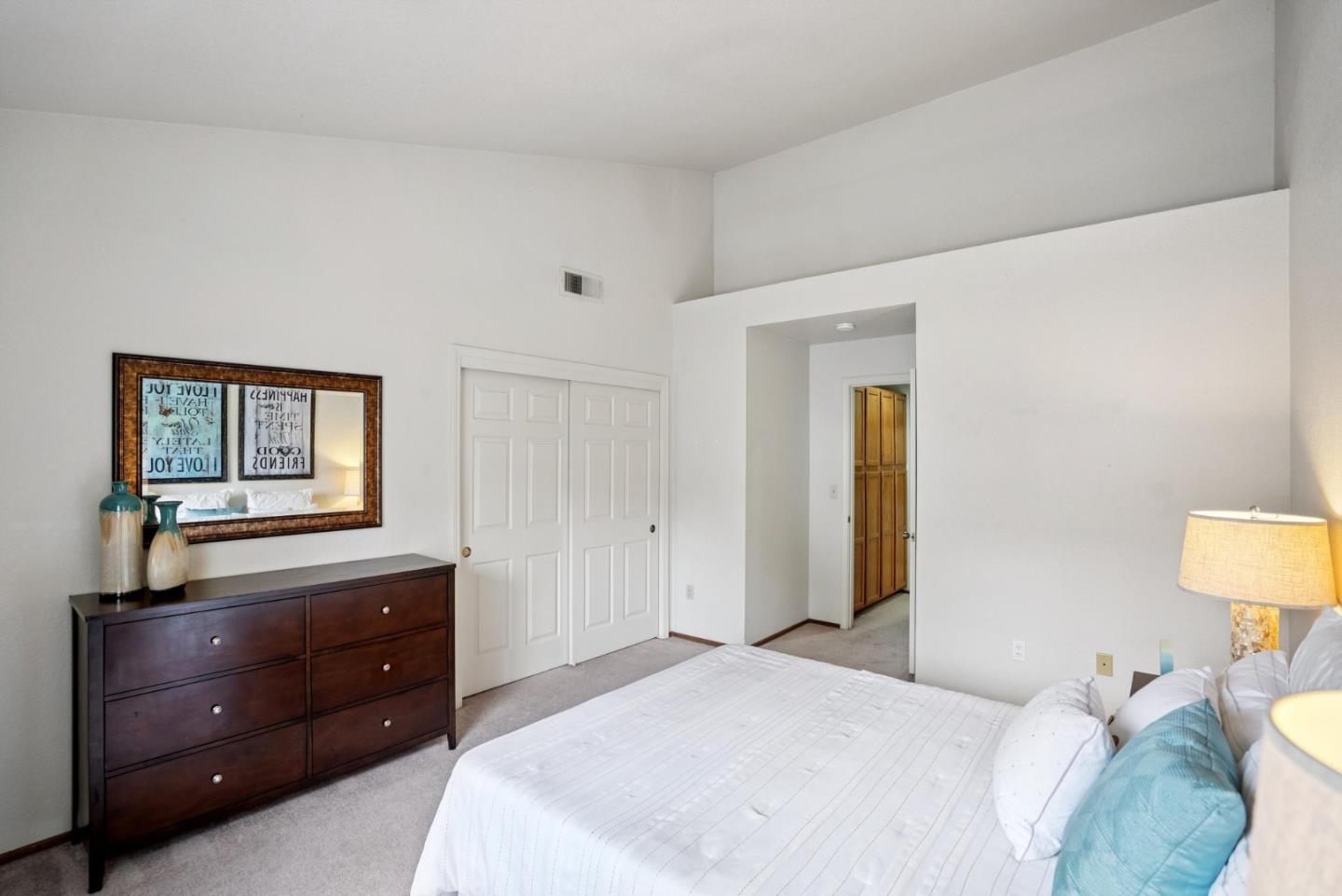 Detail Gallery Image 82 of 100 For 1612 Parkview Green Cir, San Jose,  CA 95131 - 2 Beds | 2 Baths