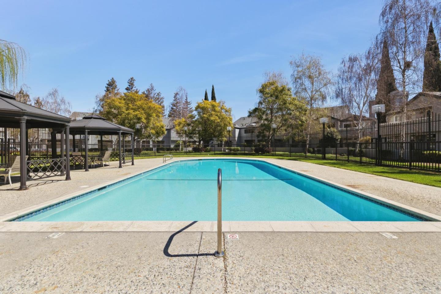 Detail Gallery Image 93 of 100 For 1612 Parkview Green Cir, San Jose,  CA 95131 - 2 Beds | 2 Baths