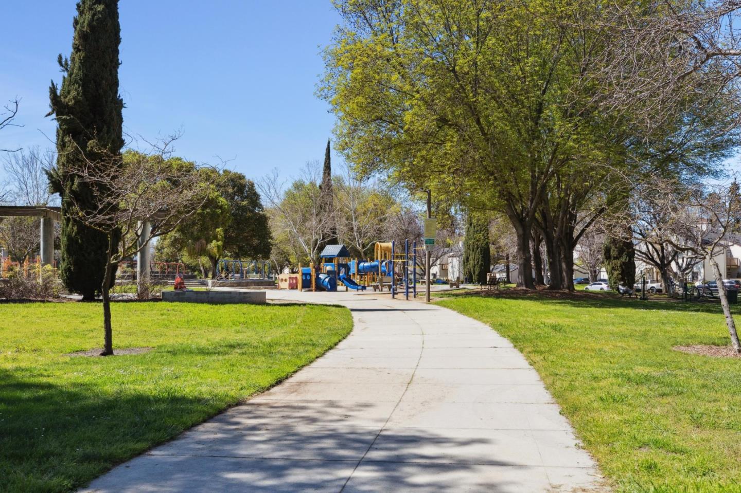 Detail Gallery Image 96 of 100 For 1612 Parkview Green Cir, San Jose,  CA 95131 - 2 Beds | 2 Baths
