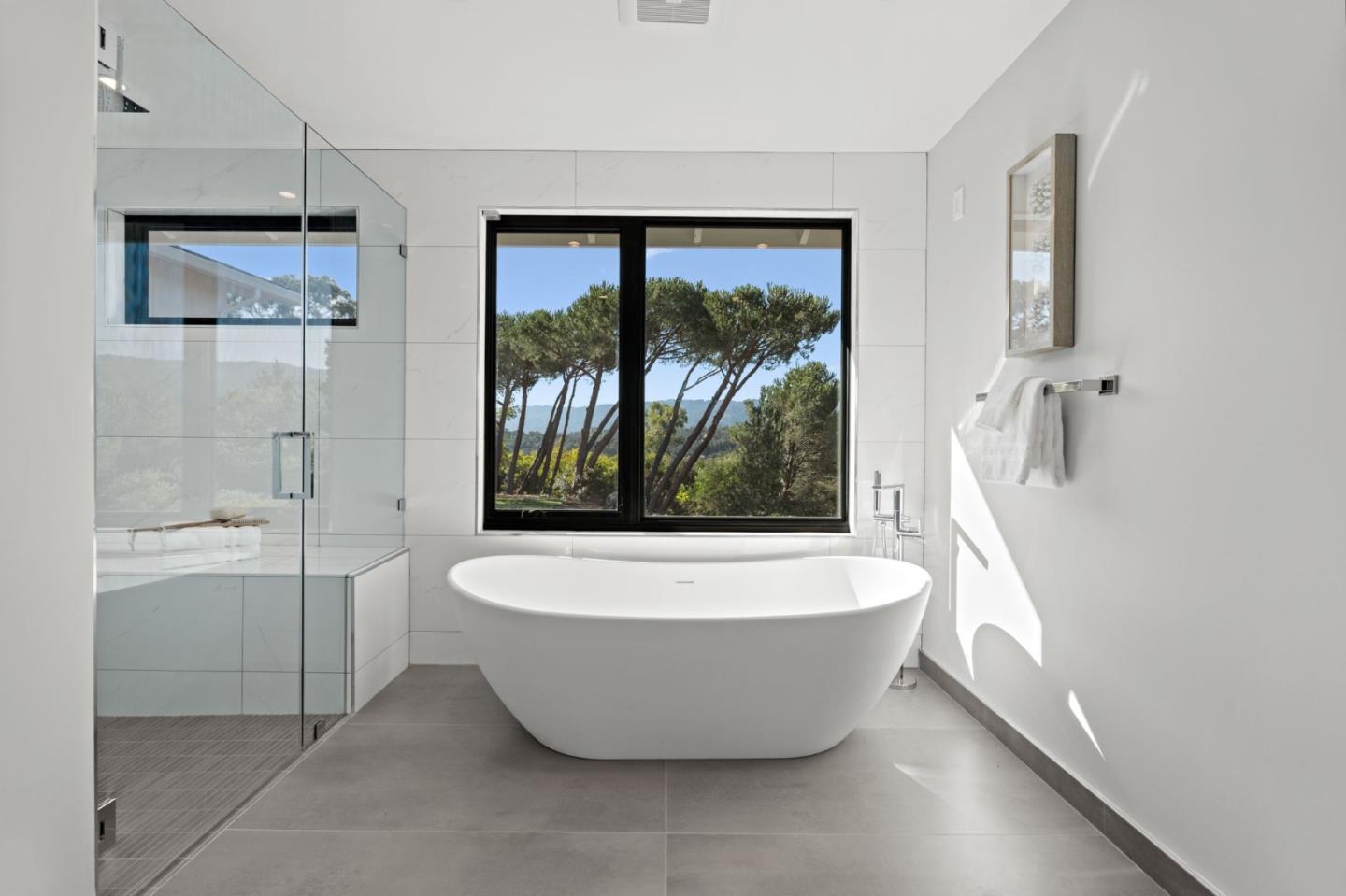 Detail Gallery Image 8 of 15 For 131 Croydon Way, Woodside,  CA 94062 - 5 Beds | 5/1 Baths