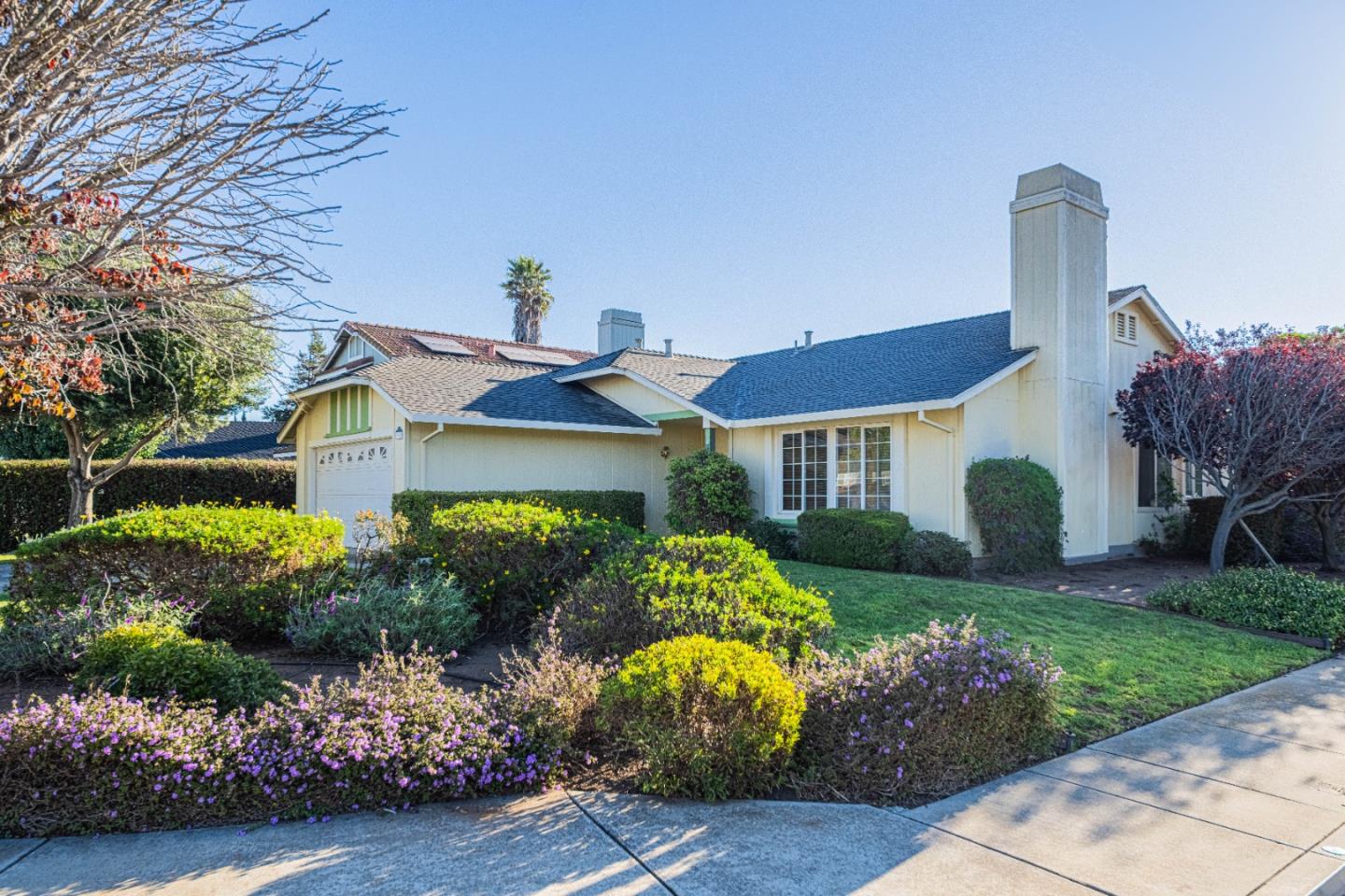 Detail Gallery Image 2 of 41 For 1050 Zinfandel Cir, Gonzales,  CA 93926 - 3 Beds | 2 Baths