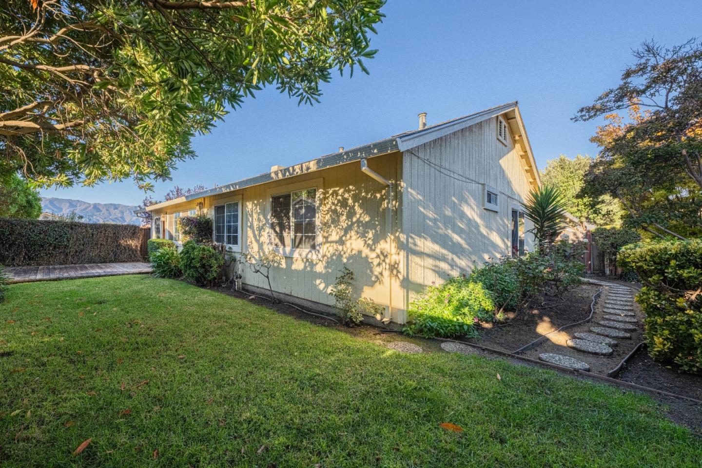 Detail Gallery Image 22 of 41 For 1050 Zinfandel Cir, Gonzales,  CA 93926 - 3 Beds | 2 Baths