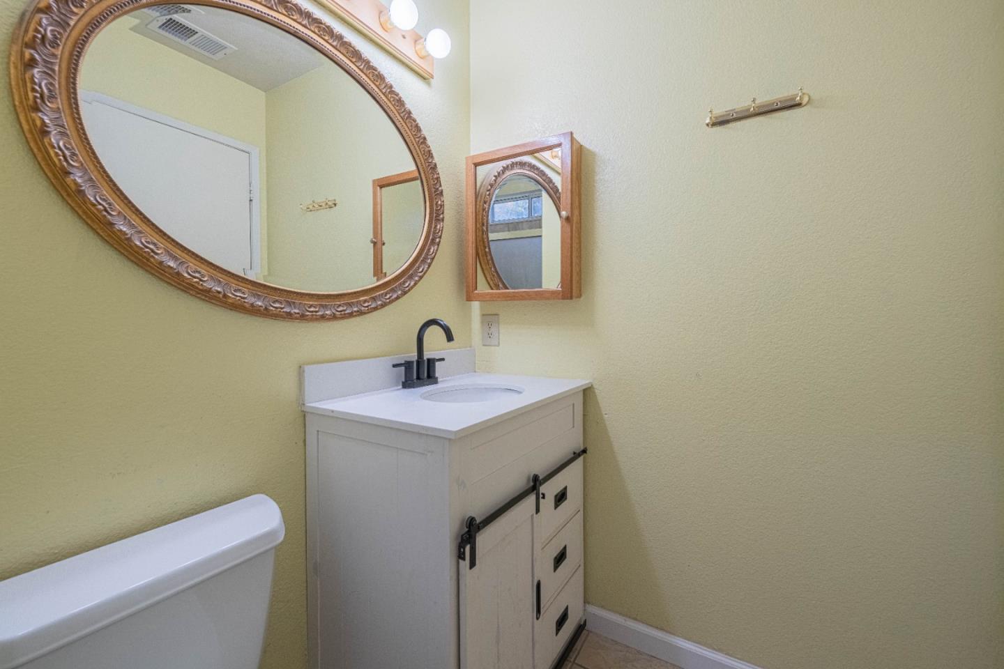 Detail Gallery Image 29 of 41 For 1050 Zinfandel Cir, Gonzales,  CA 93926 - 3 Beds | 2 Baths