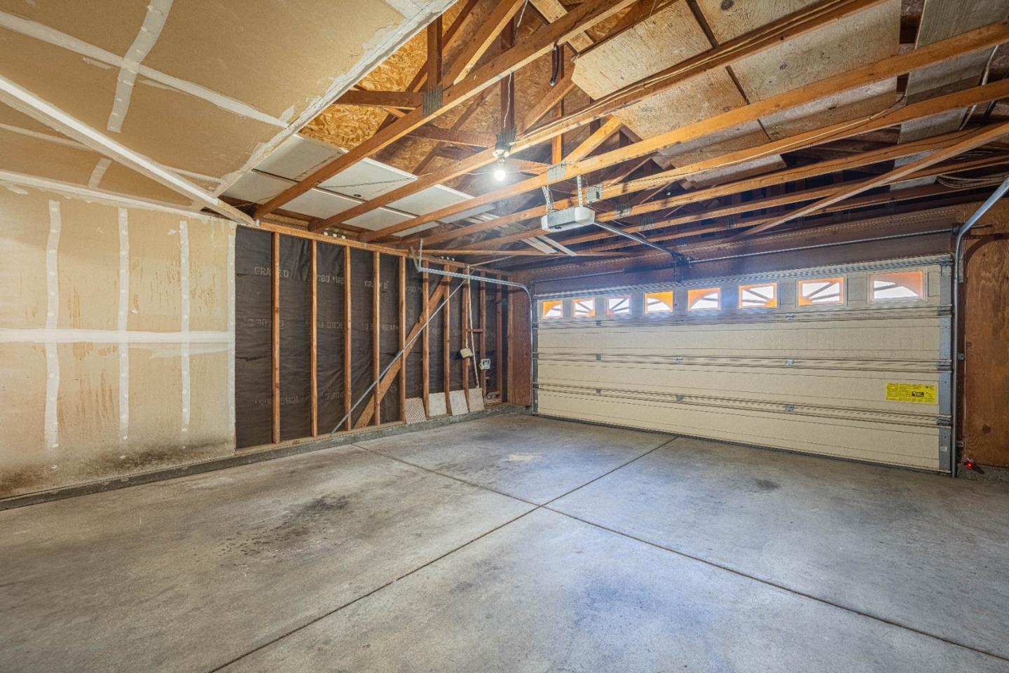 Detail Gallery Image 39 of 41 For 1050 Zinfandel Cir, Gonzales,  CA 93926 - 3 Beds | 2 Baths