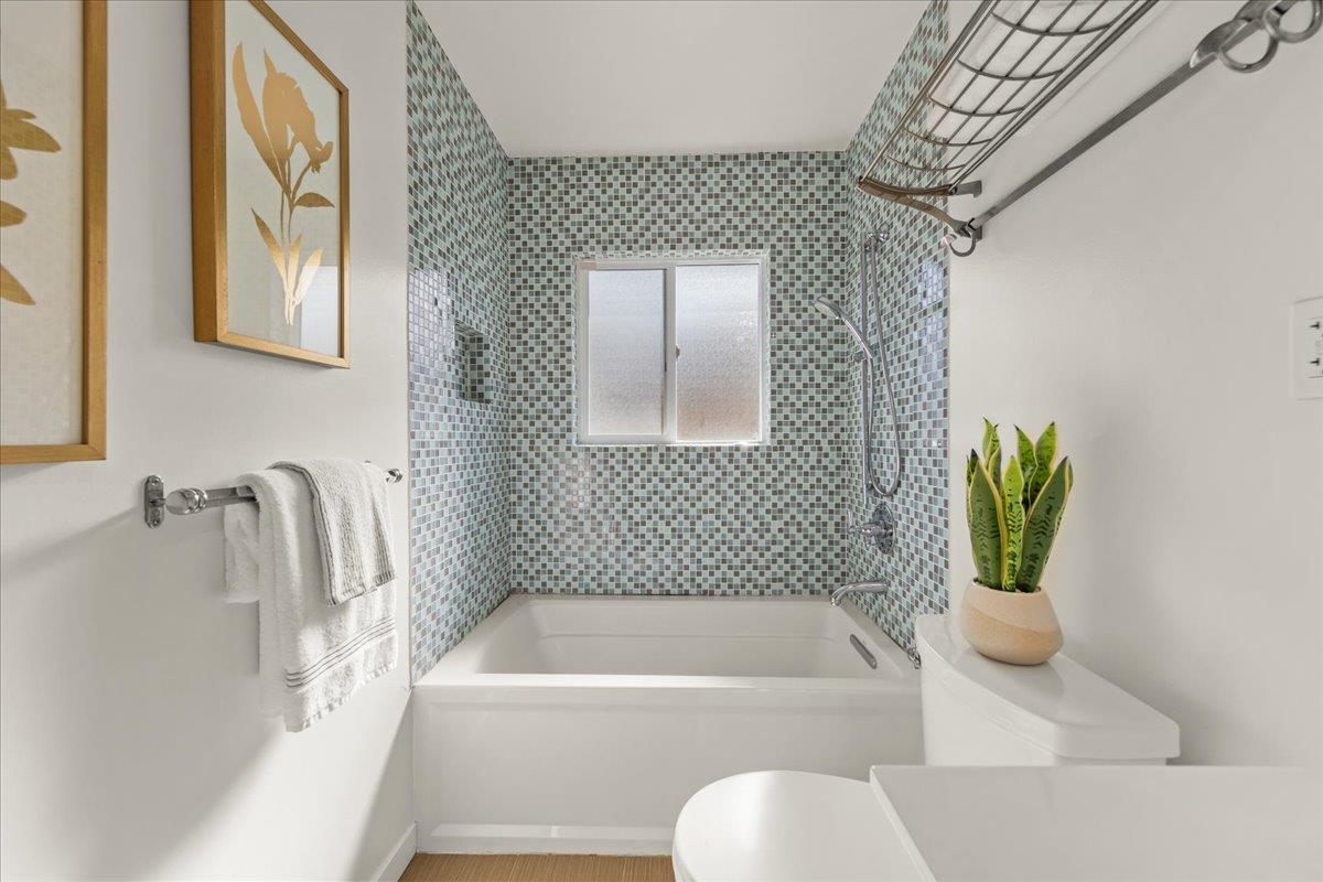 Detail Gallery Image 22 of 31 For 1575 Parrott Dr, San Mateo,  CA 94402 - 3 Beds | 2 Baths