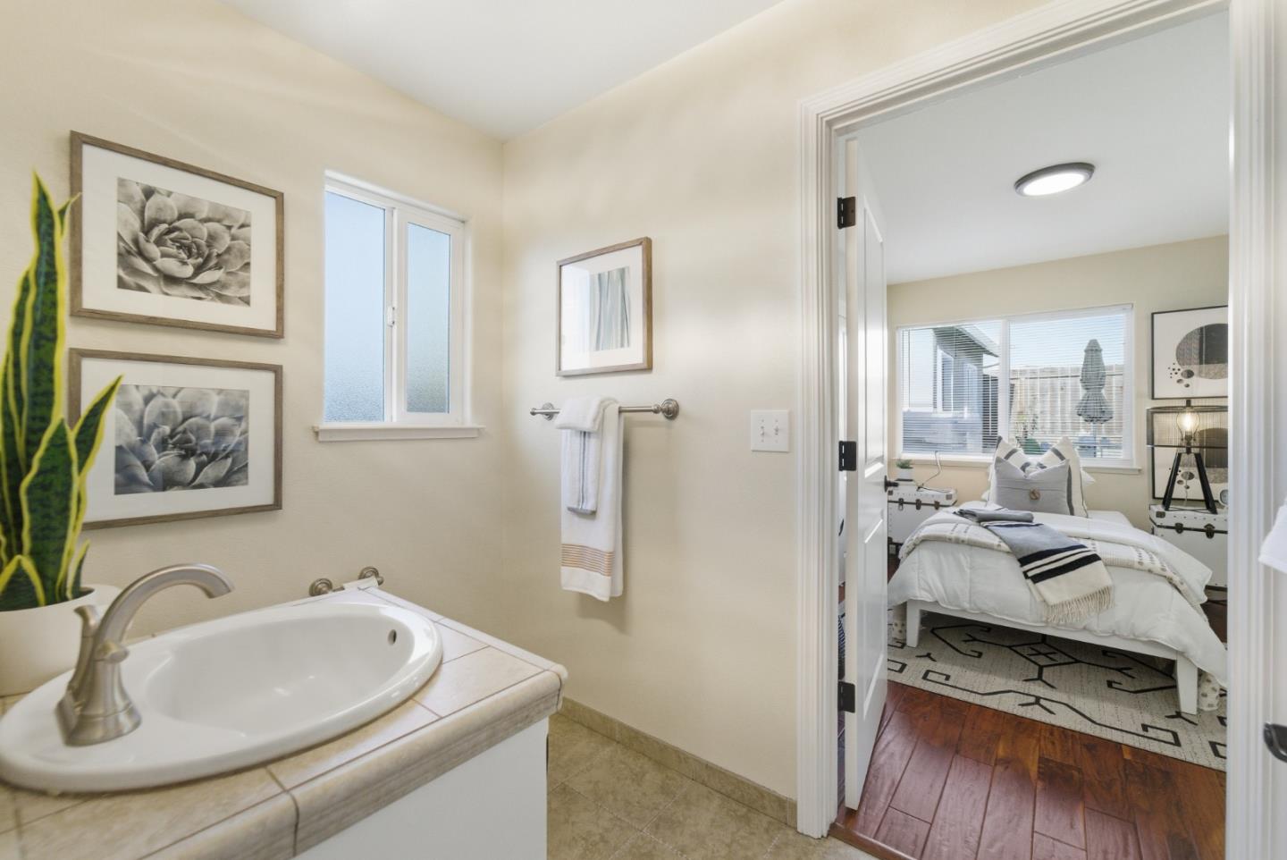 Detail Gallery Image 20 of 34 For 10170 Regan St, San Jose,  CA 95127 - 5 Beds | 3 Baths