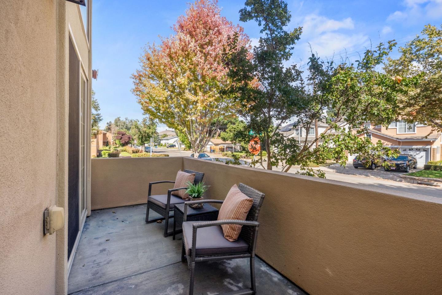 Detail Gallery Image 6 of 44 For 38721 Cherry Ln, Fremont,  CA 94536 - 3 Beds | 2/1 Baths