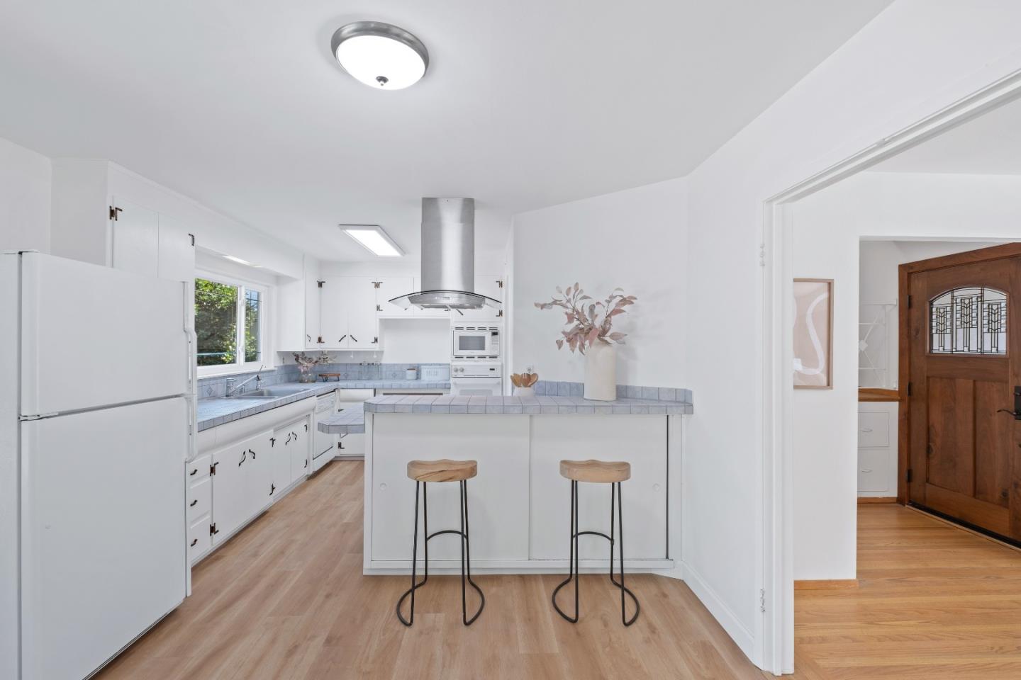 Detail Gallery Image 17 of 53 For 3505 Notre Dame Dr, Santa Clara,  CA 95051 - 3 Beds | 2 Baths