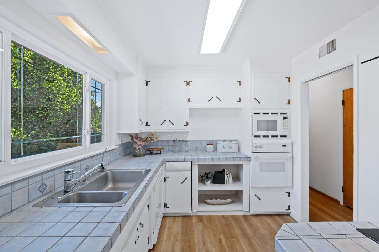 Detail Gallery Image 20 of 53 For 3505 Notre Dame Dr, Santa Clara,  CA 95051 - 3 Beds | 2 Baths