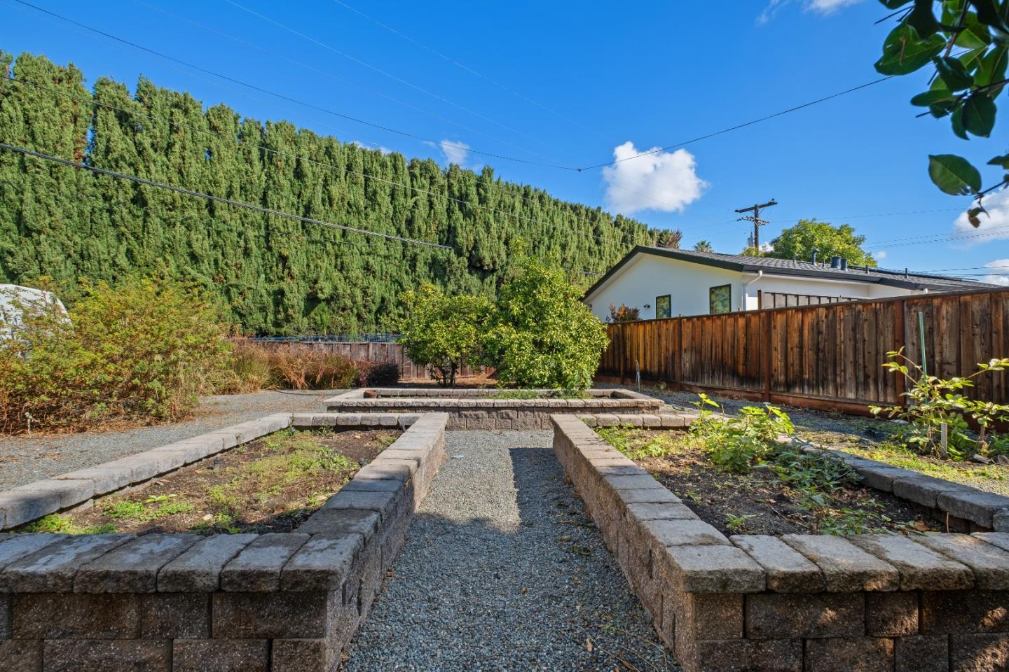 Detail Gallery Image 3 of 53 For 3505 Notre Dame Dr, Santa Clara,  CA 95051 - 3 Beds | 2 Baths