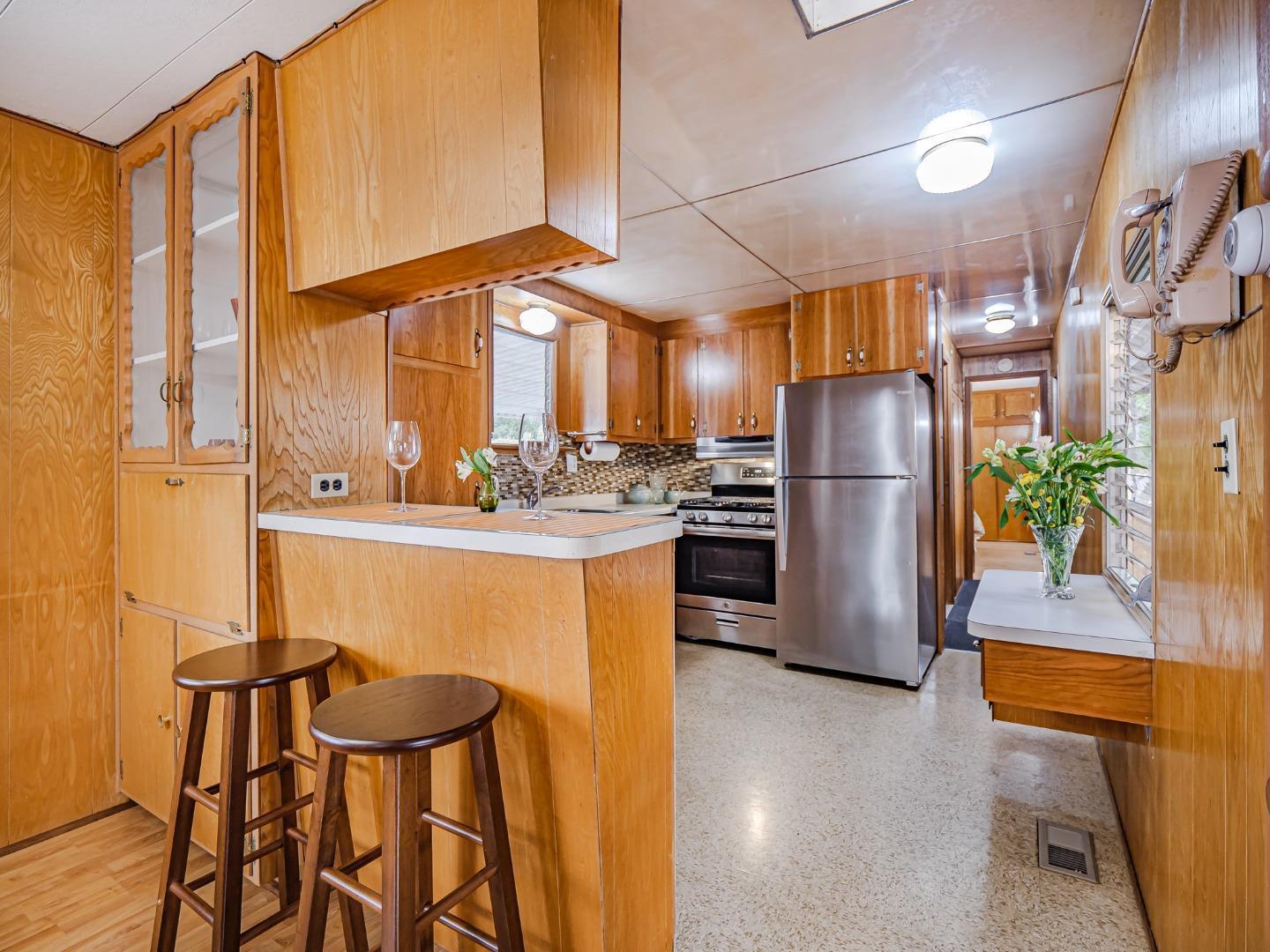 Detail Gallery Image 17 of 44 For 999 Old San Jose Road #91,  Soquel,  CA 95073 - 1 Beds | 1 Baths