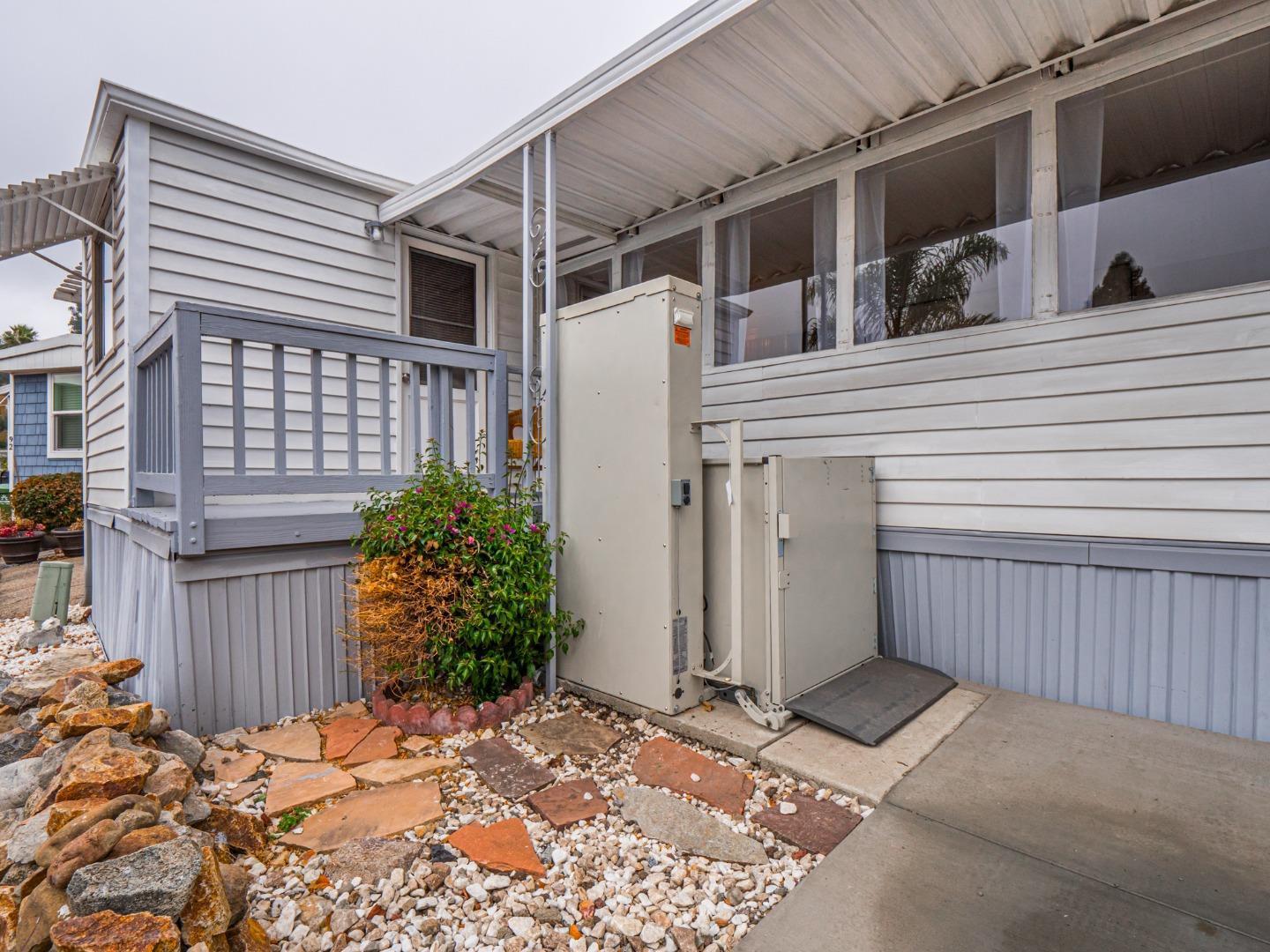 Detail Gallery Image 26 of 44 For 999 Old San Jose Road #91,  Soquel,  CA 95073 - 1 Beds | 1 Baths