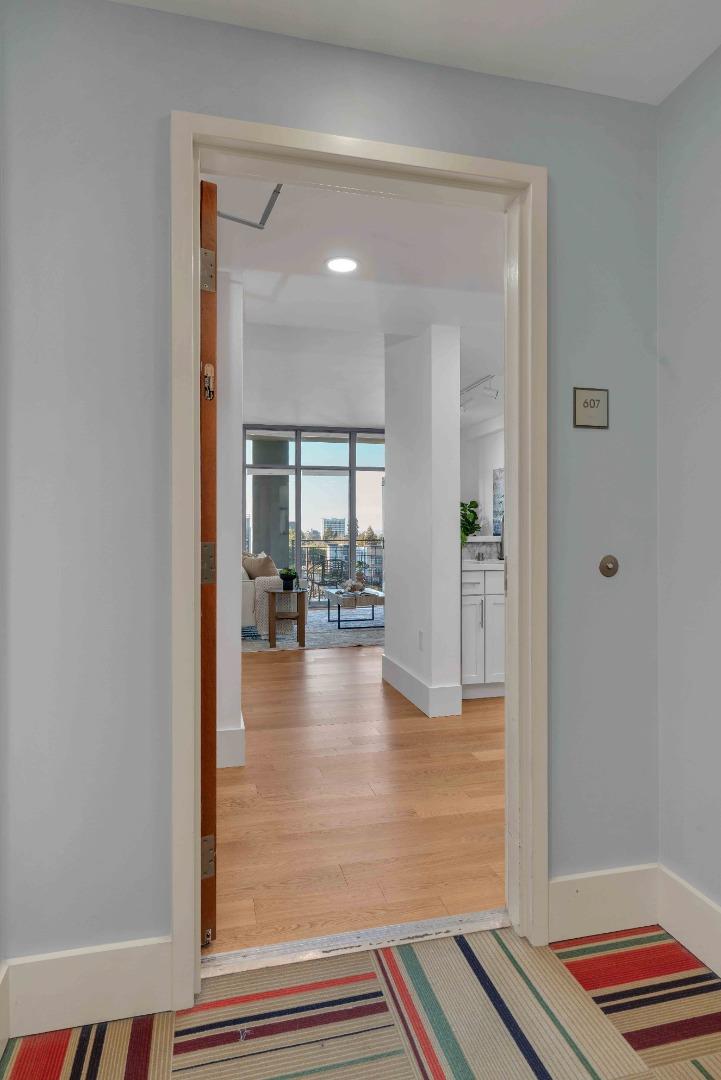 Detail Gallery Image 2 of 30 For 175 W Saint James St #607,  San Jose,  CA 95110 - 1 Beds | 1 Baths