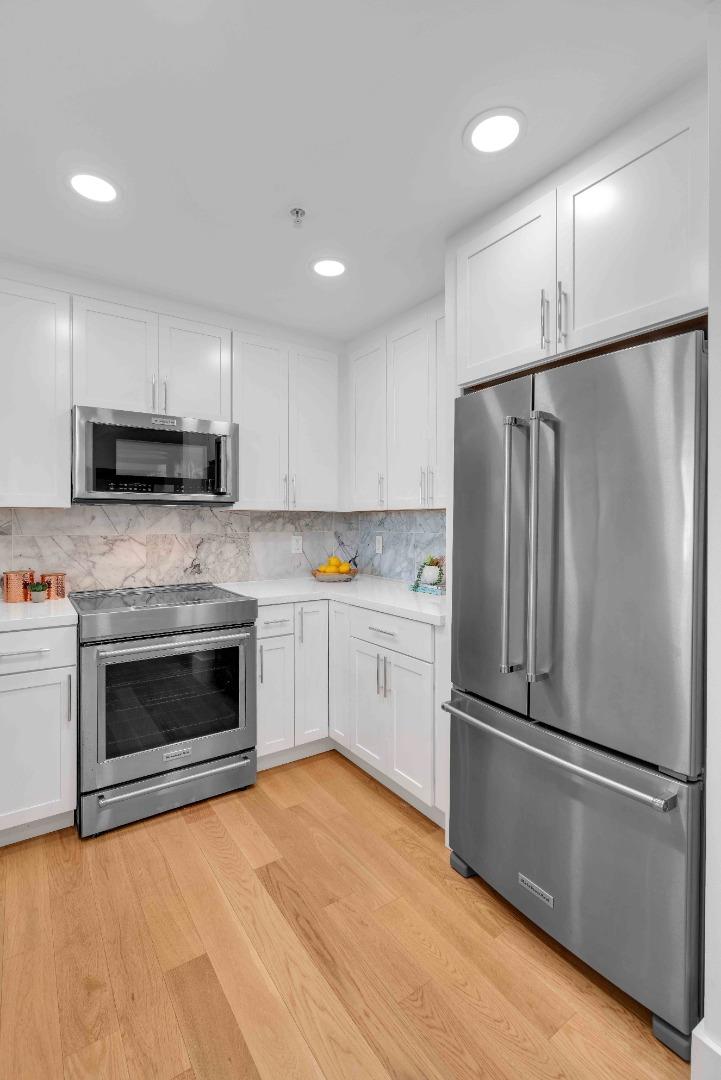 Detail Gallery Image 3 of 30 For 175 W Saint James St #607,  San Jose,  CA 95110 - 1 Beds | 1 Baths