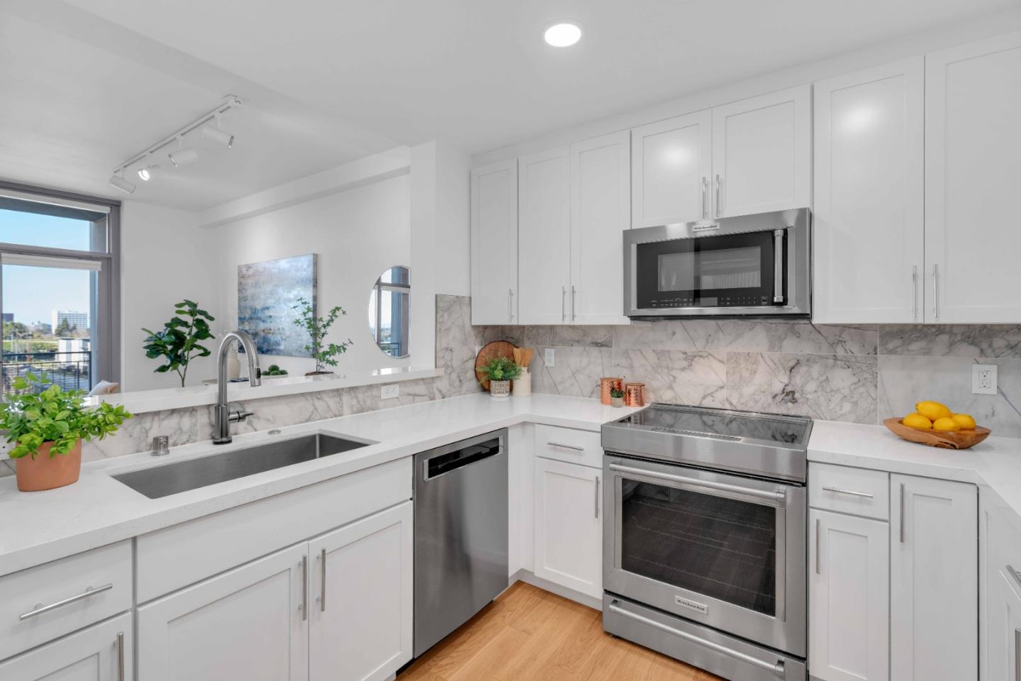 Detail Gallery Image 4 of 30 For 175 W Saint James St #607,  San Jose,  CA 95110 - 1 Beds | 1 Baths