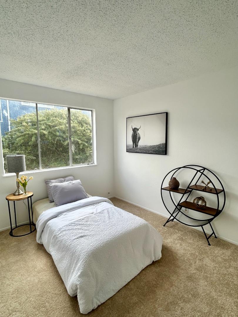 Detail Gallery Image 20 of 22 For 265 Crestmoor Cir, Pacifica,  CA 94044 - 3 Beds | 1 Baths