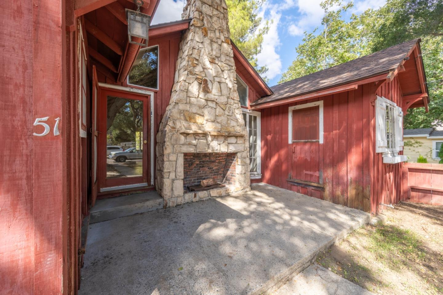 Detail Gallery Image 3 of 8 For 51 El Potrero, Carmel Valley,  CA 93924 - 2 Beds | 1/1 Baths