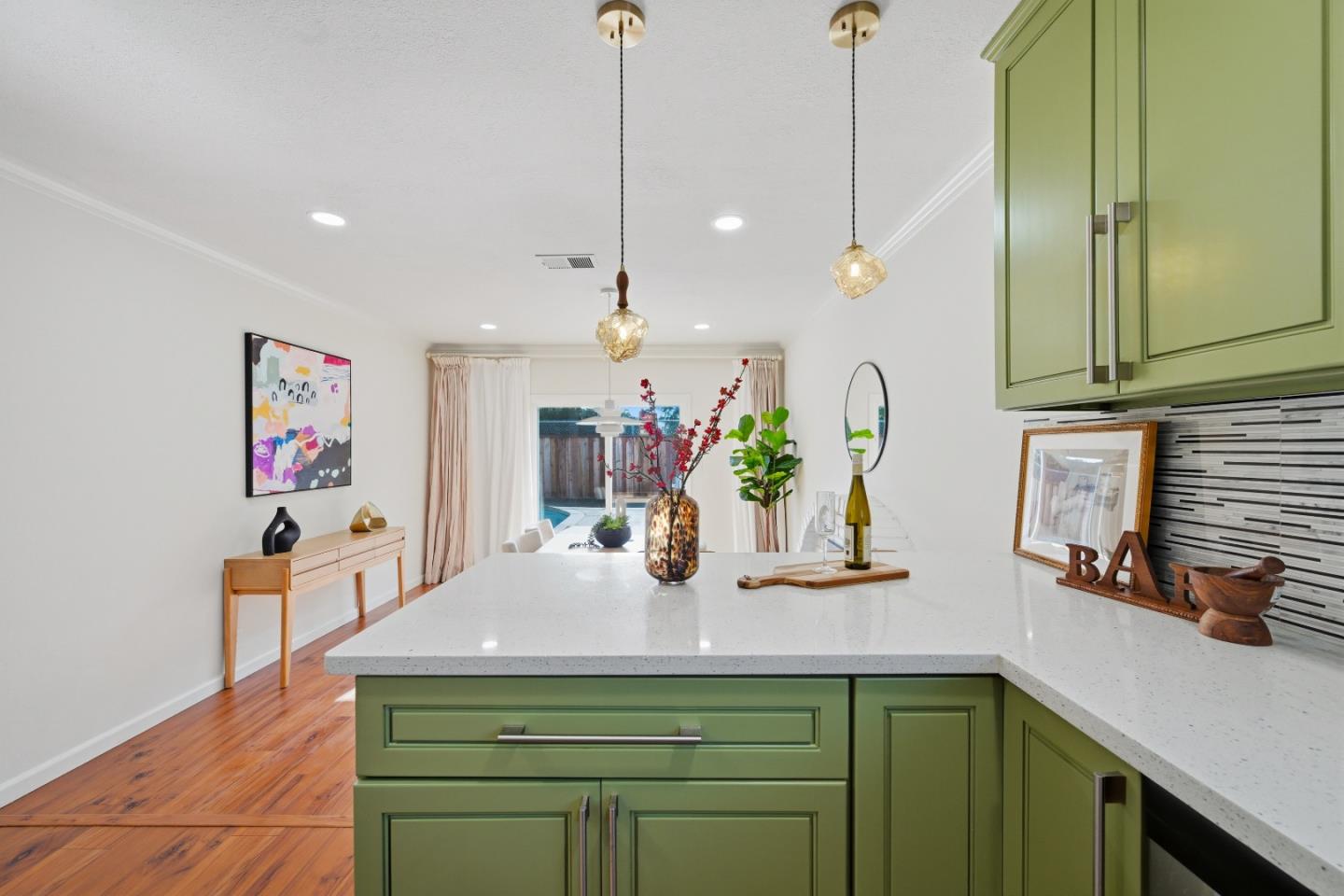 Detail Gallery Image 12 of 36 For 32395 Sheffield Ln, Union City,  CA 94587 - 4 Beds | 2 Baths