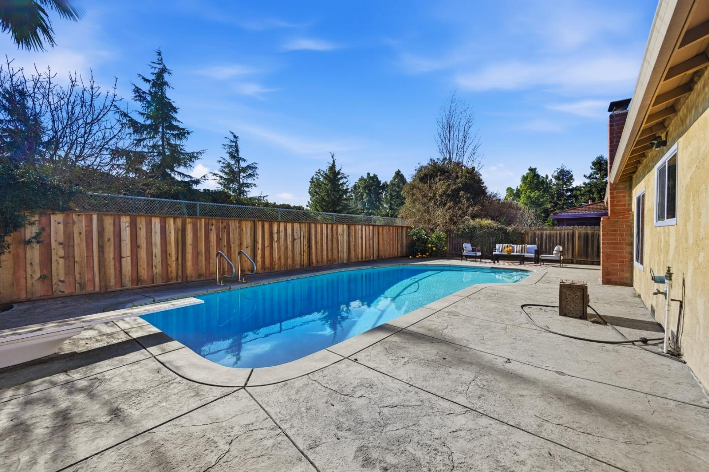 Detail Gallery Image 27 of 36 For 32395 Sheffield Ln, Union City,  CA 94587 - 4 Beds | 2 Baths