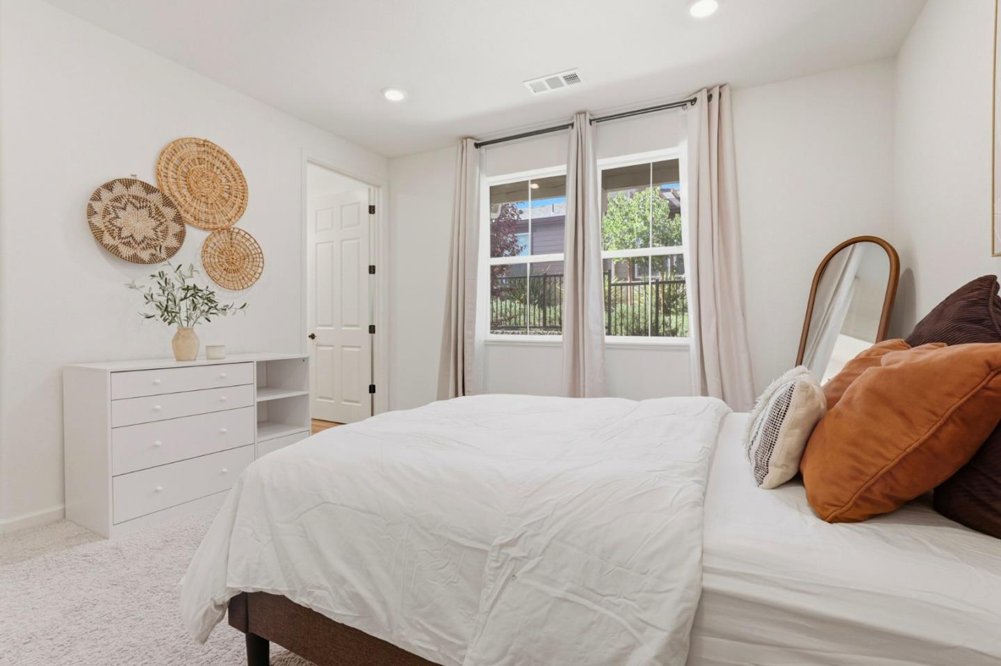 Detail Gallery Image 14 of 24 For 6376 Paysar Ln, Gilroy,  CA 95020 - 2 Beds | 2 Baths