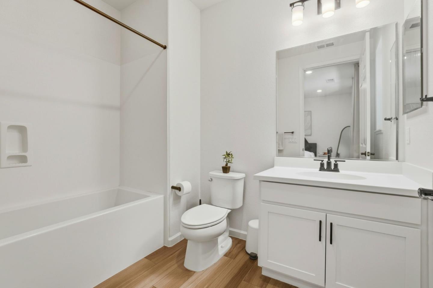 Detail Gallery Image 17 of 24 For 6376 Paysar Ln, Gilroy,  CA 95020 - 2 Beds | 2 Baths