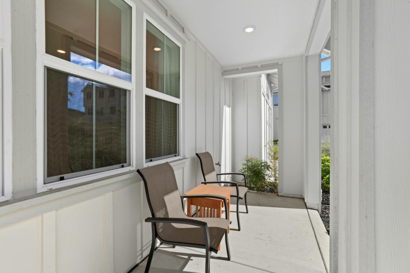 Detail Gallery Image 2 of 24 For 6376 Paysar Ln, Gilroy,  CA 95020 - 2 Beds | 2 Baths