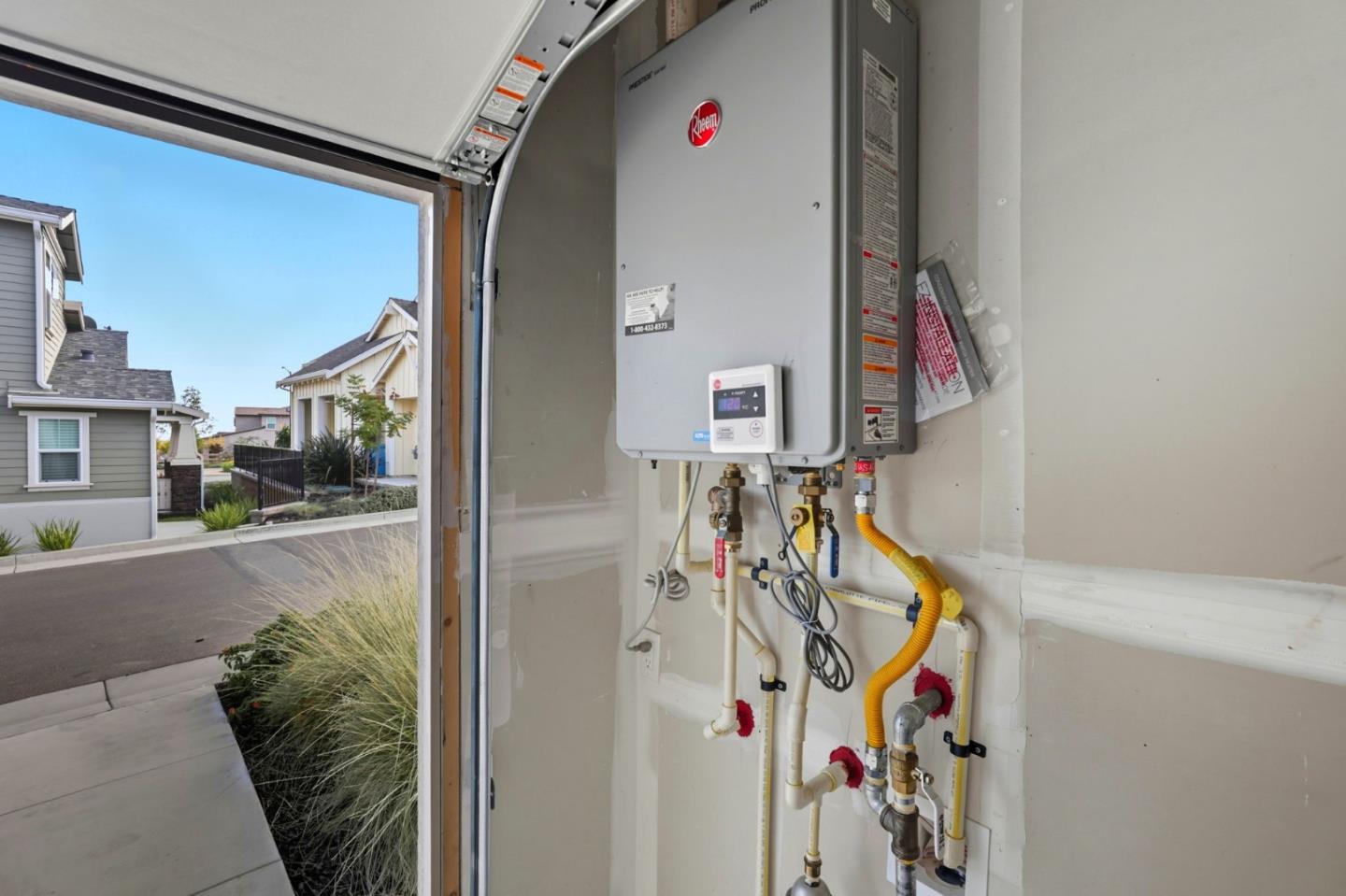 Detail Gallery Image 21 of 24 For 6376 Paysar Ln, Gilroy,  CA 95020 - 2 Beds | 2 Baths