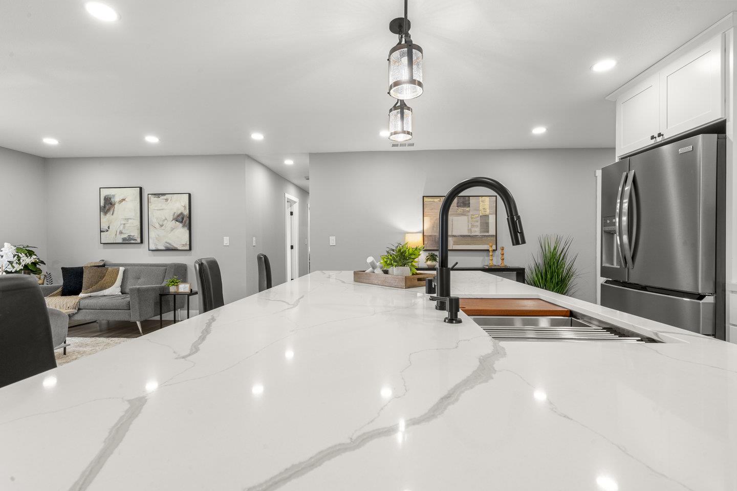 Detail Gallery Image 14 of 49 For 1591 Glazier Dr, Concord,  CA 94521 - 4 Beds | 3 Baths