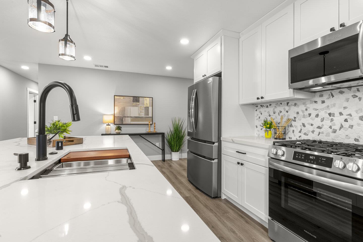 Detail Gallery Image 16 of 49 For 1591 Glazier Dr, Concord,  CA 94521 - 4 Beds | 3 Baths