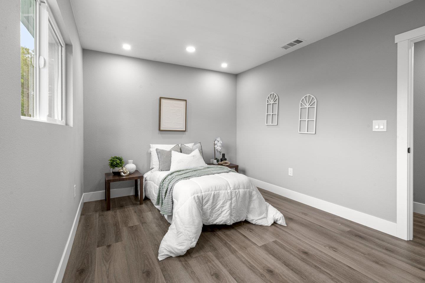 Detail Gallery Image 31 of 49 For 1591 Glazier Dr, Concord,  CA 94521 - 4 Beds | 3 Baths