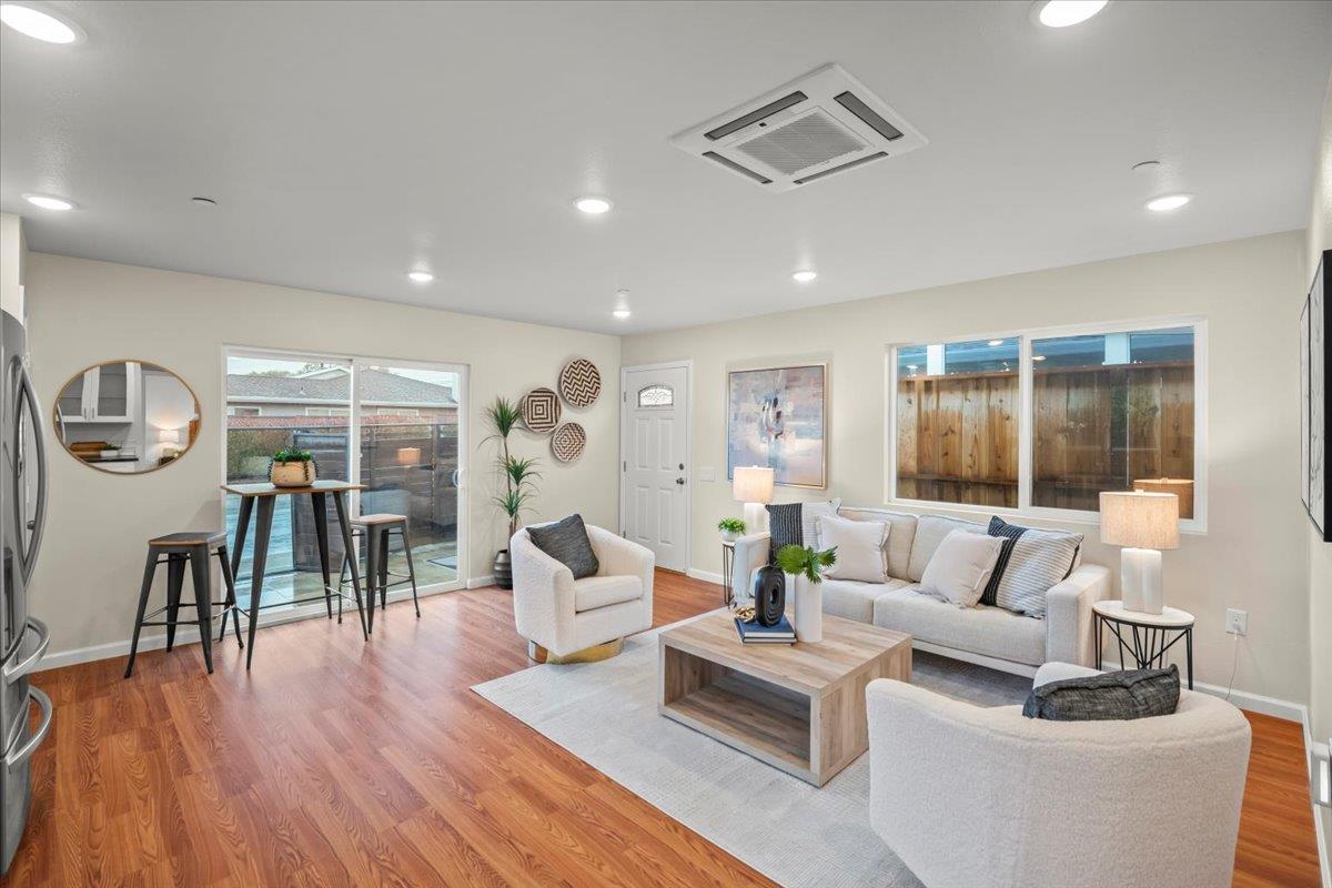 Detail Gallery Image 26 of 28 For 1350 N Cabrillo Hwy, Half Moon Bay,  CA 94019 - 3 Beds | 2 Baths