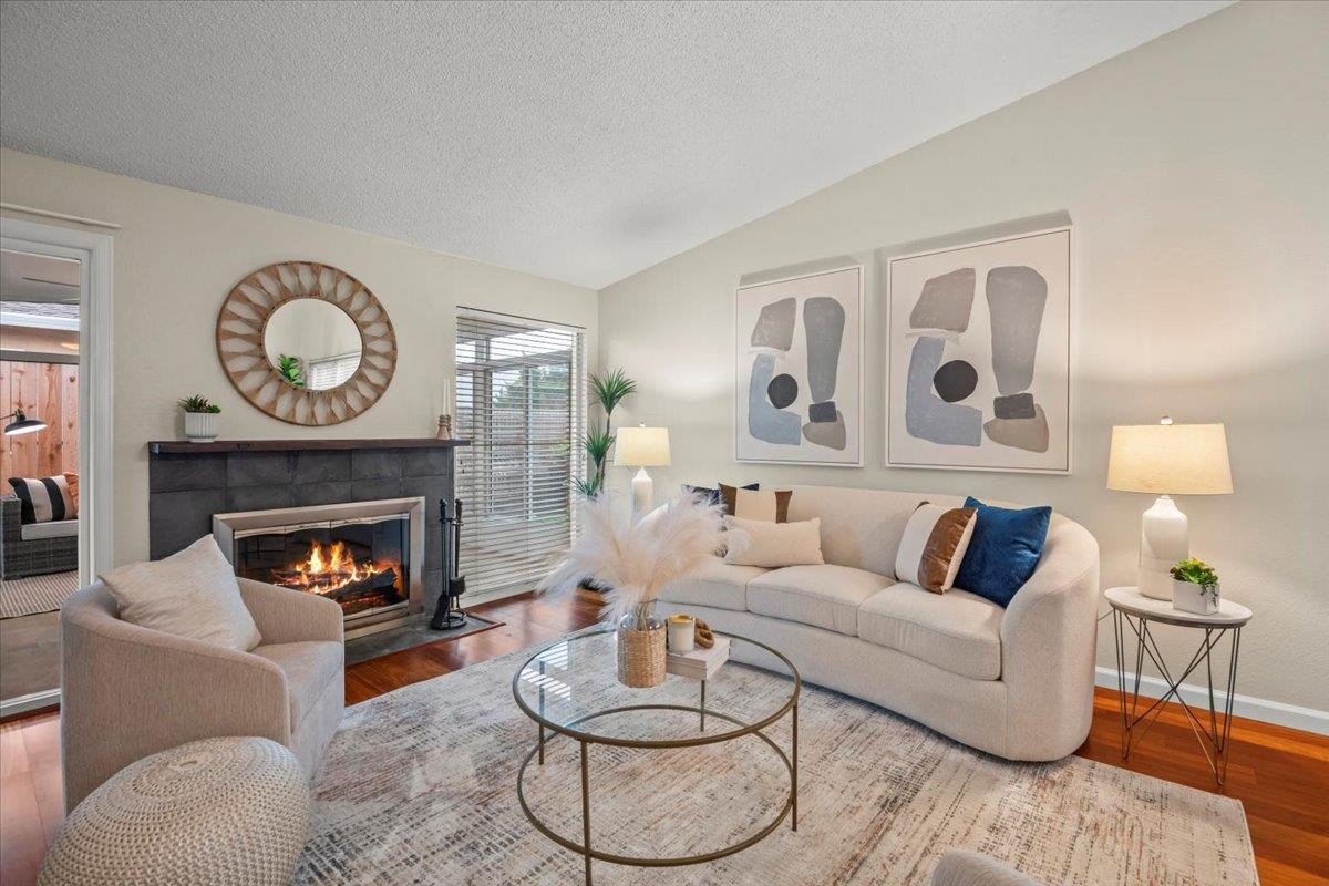 Detail Gallery Image 4 of 28 For 1350 N Cabrillo Hwy, Half Moon Bay,  CA 94019 - 3 Beds | 2 Baths