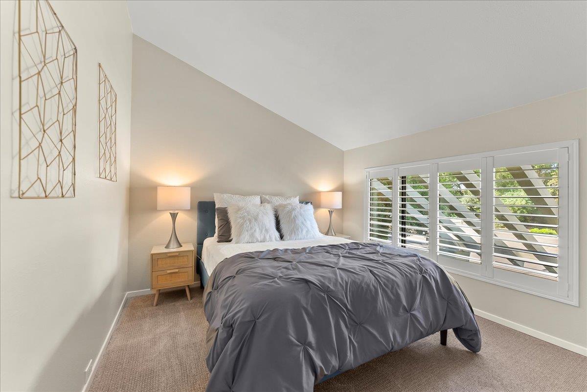 Detail Gallery Image 25 of 37 For 2133 Gold Rush Dr, Gold River,  CA 95670 - 3 Beds | 2/1 Baths