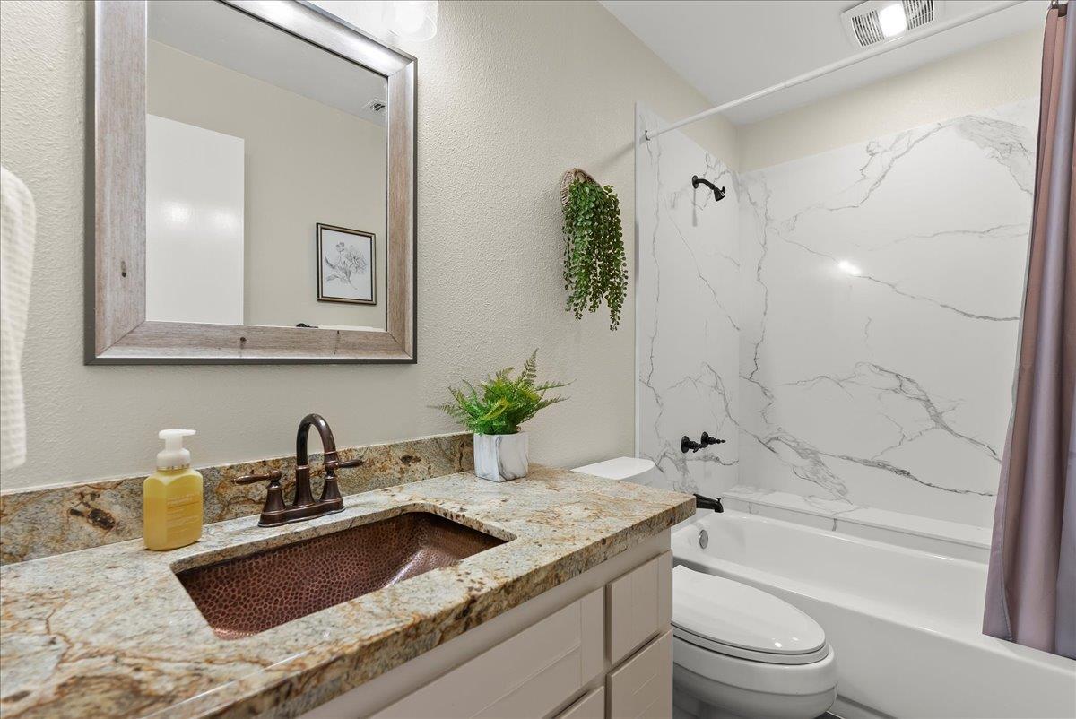 Detail Gallery Image 27 of 37 For 2133 Gold Rush Dr, Gold River,  CA 95670 - 3 Beds | 2/1 Baths