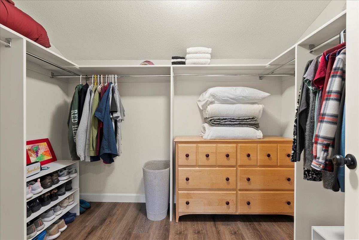 Detail Gallery Image 30 of 37 For 2133 Gold Rush Dr, Gold River,  CA 95670 - 3 Beds | 2/1 Baths