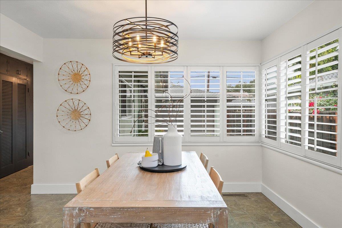 Detail Gallery Image 17 of 40 For 952 Fairfield Ave, Santa Clara,  CA 95050 - 3 Beds | 2/1 Baths