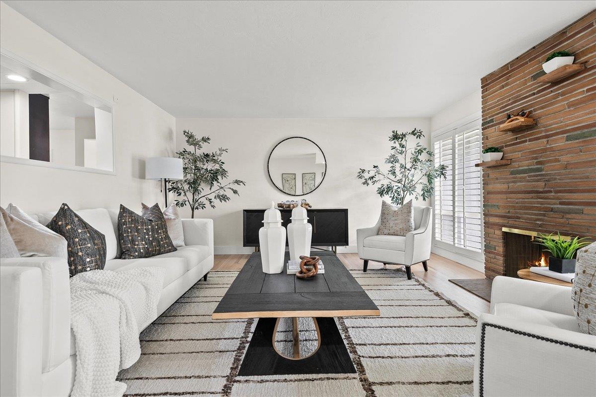 Detail Gallery Image 5 of 40 For 952 Fairfield Ave, Santa Clara,  CA 95050 - 3 Beds | 2/1 Baths