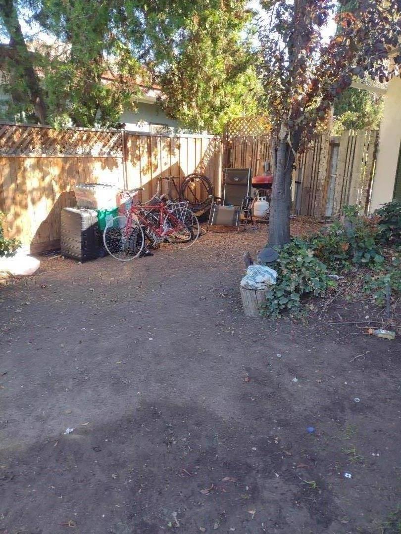 Detail Gallery Image 6 of 7 For 4831 Zinnia Ct, Livermore,  CA 94551 - 3 Beds | 2 Baths