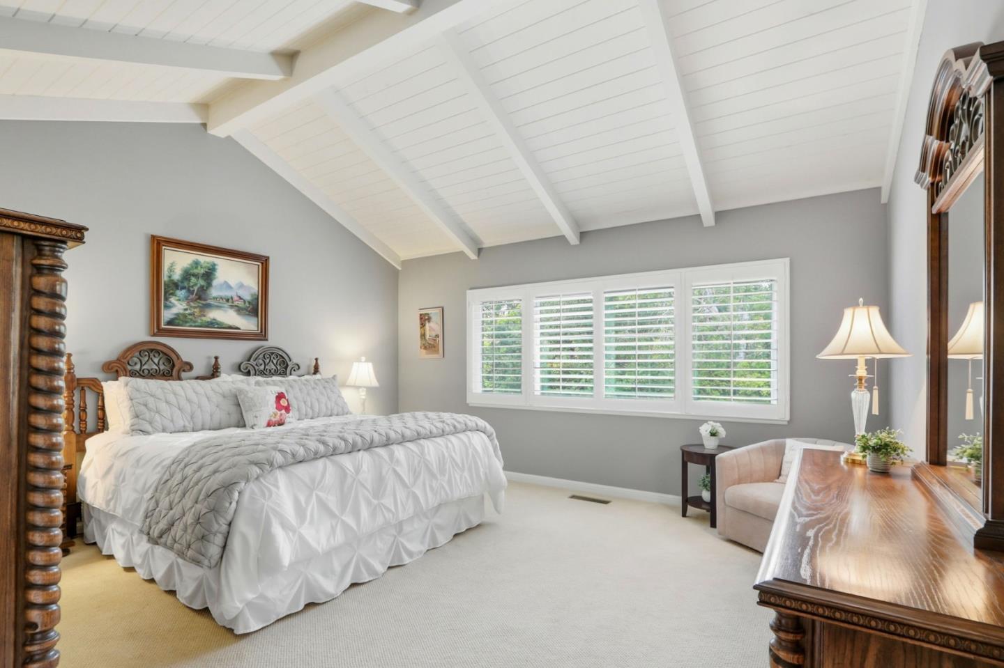 Detail Gallery Image 26 of 67 For 10143 Hillcrest Rd, Cupertino,  CA 95014 - 4 Beds | 2/1 Baths