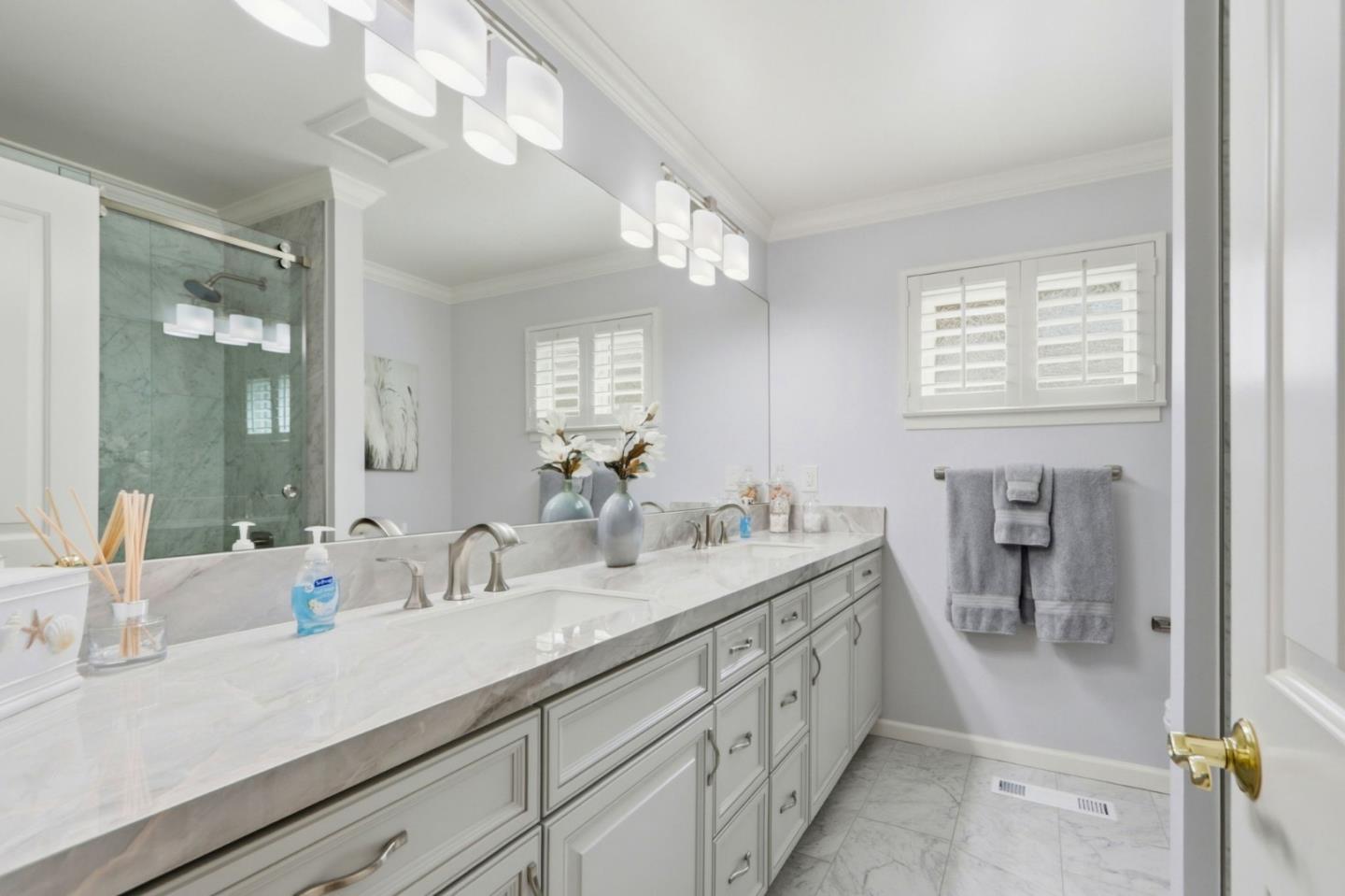 Detail Gallery Image 37 of 67 For 10143 Hillcrest Rd, Cupertino,  CA 95014 - 4 Beds | 2/1 Baths