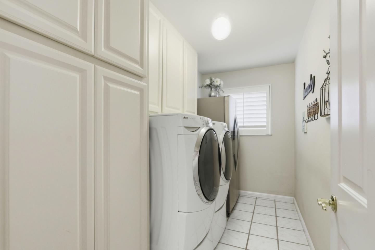 Detail Gallery Image 38 of 67 For 10143 Hillcrest Rd, Cupertino,  CA 95014 - 4 Beds | 2/1 Baths