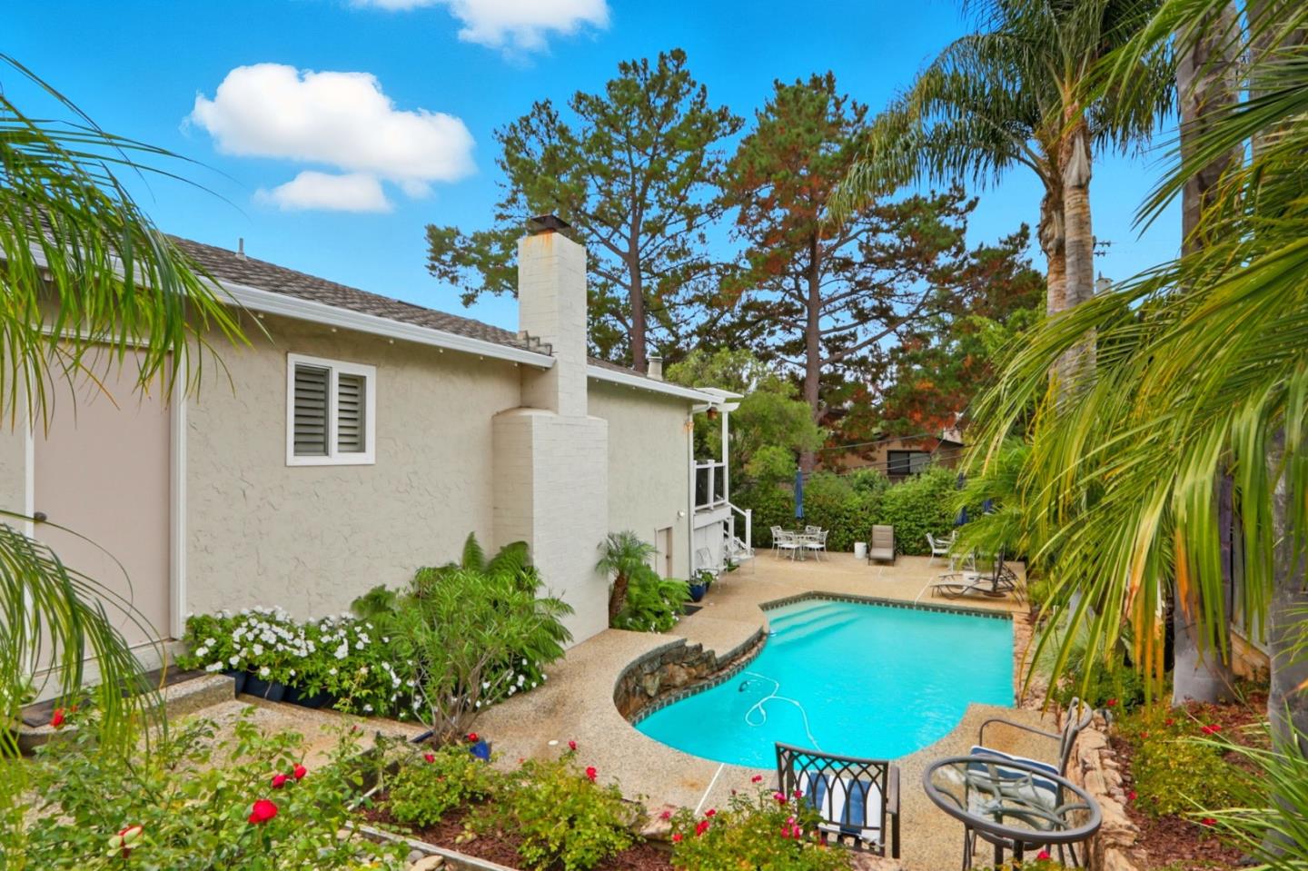 Detail Gallery Image 46 of 67 For 10143 Hillcrest Rd, Cupertino,  CA 95014 - 4 Beds | 2/1 Baths