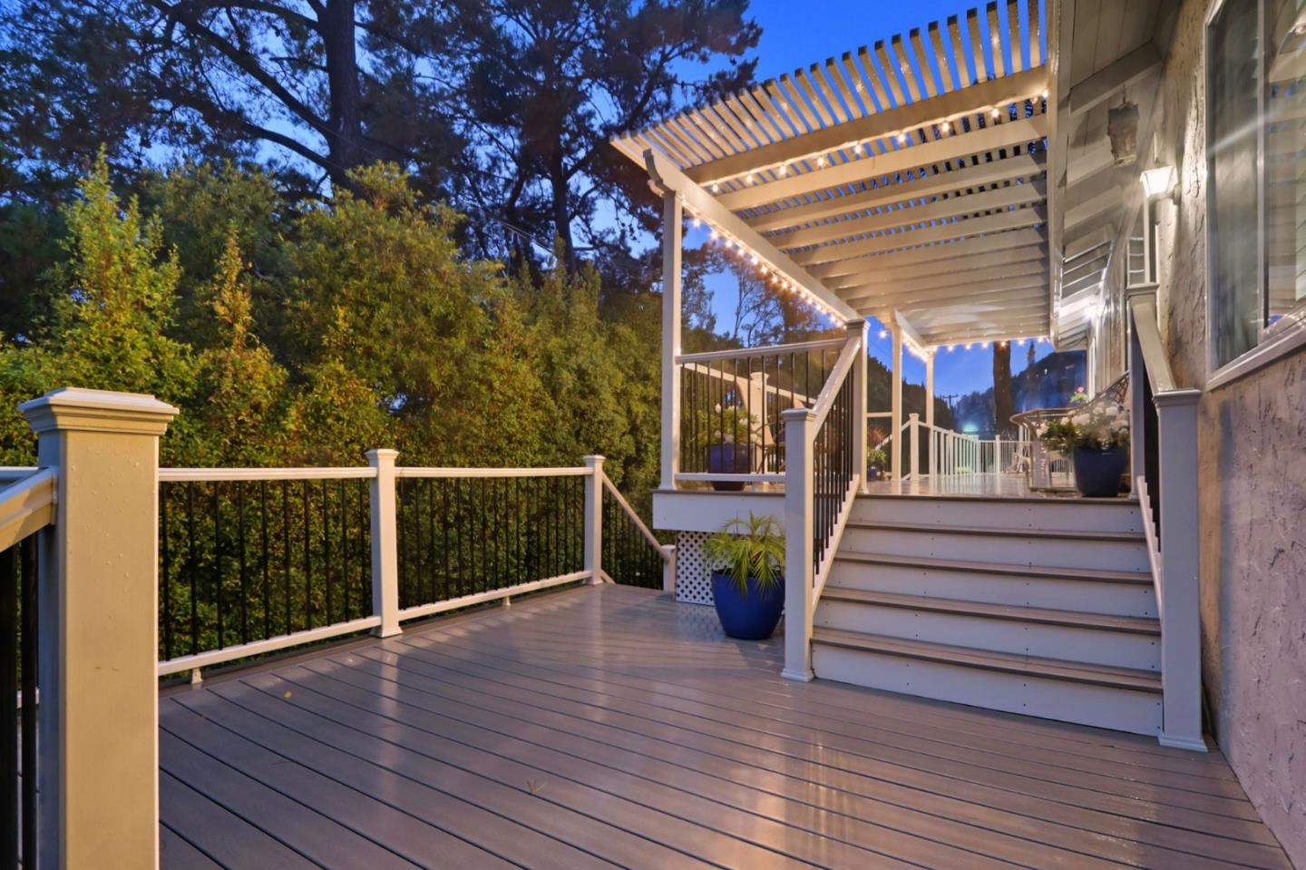 Detail Gallery Image 58 of 67 For 10143 Hillcrest Rd, Cupertino,  CA 95014 - 4 Beds | 2/1 Baths