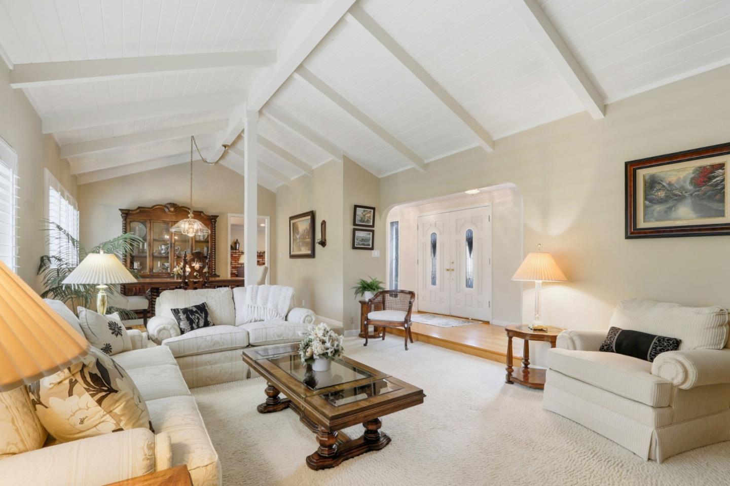 Detail Gallery Image 8 of 67 For 10143 Hillcrest Rd, Cupertino,  CA 95014 - 4 Beds | 2/1 Baths