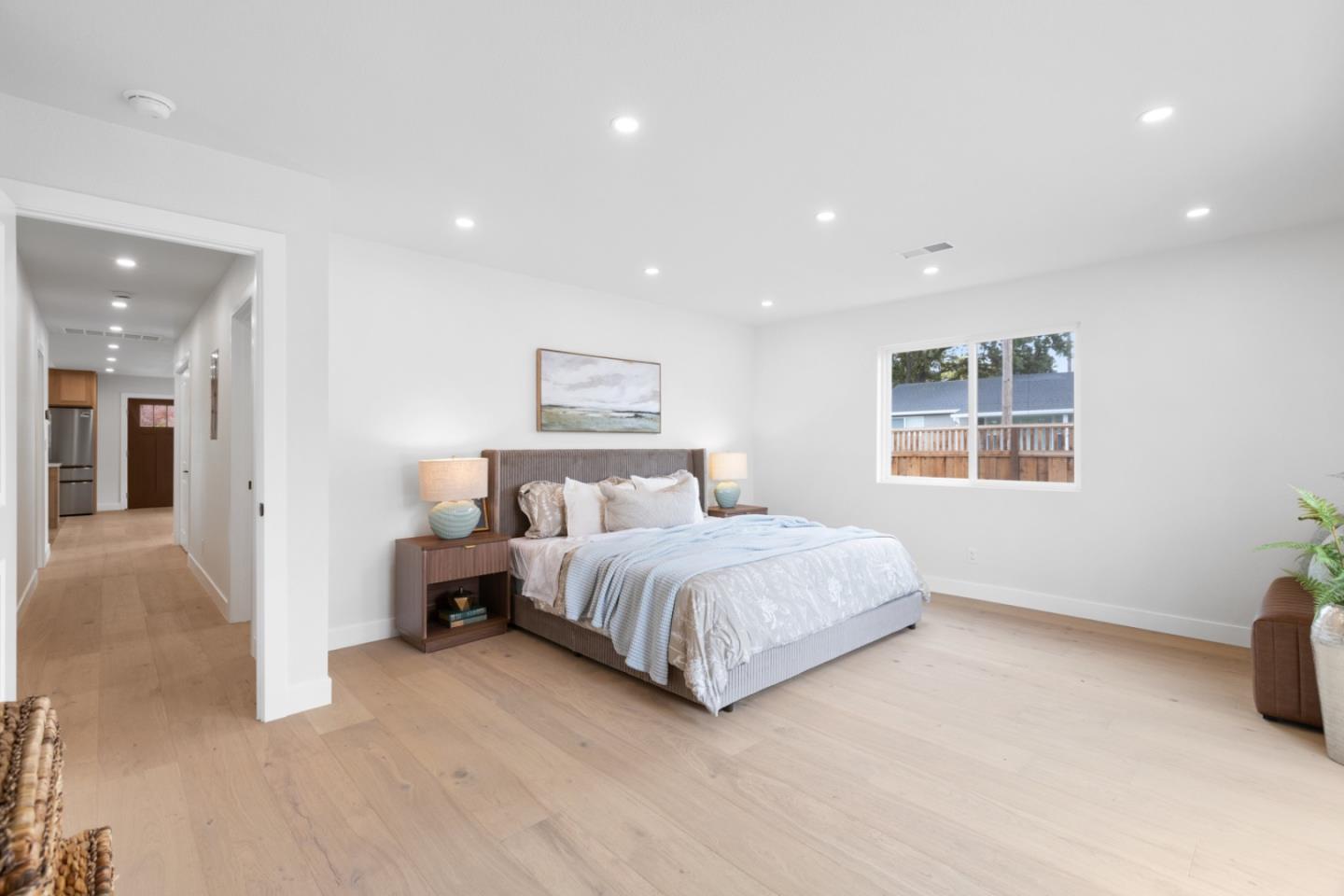 Detail Gallery Image 11 of 30 For 1830 Vera Ave, Redwood City,  CA 94061 - 4 Beds | 3 Baths