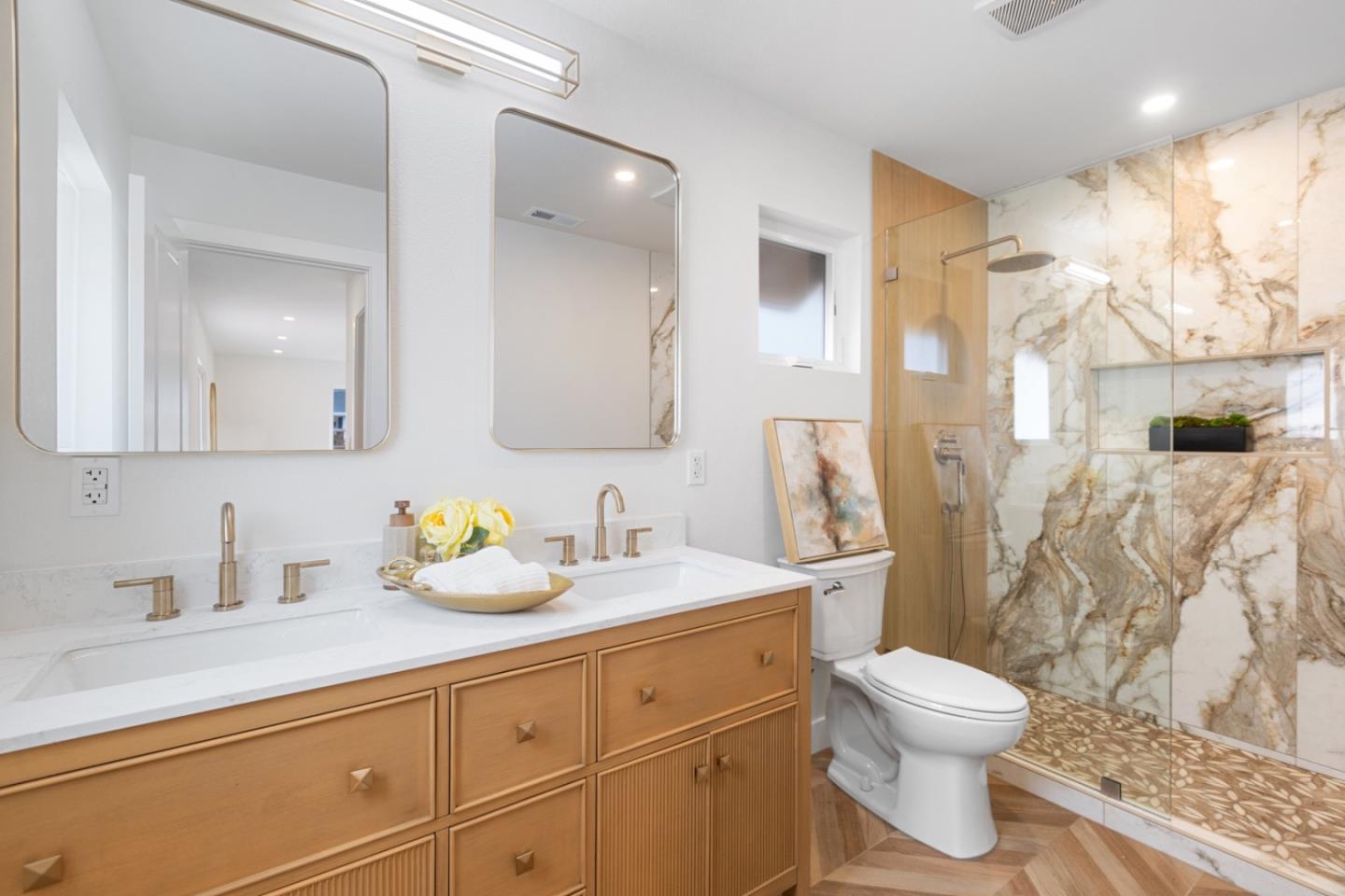 Detail Gallery Image 13 of 30 For 1830 Vera Ave, Redwood City,  CA 94061 - 4 Beds | 3 Baths