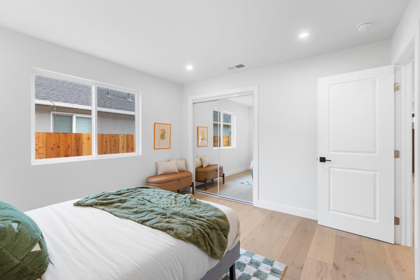 Detail Gallery Image 15 of 30 For 1830 Vera Ave, Redwood City,  CA 94061 - 4 Beds | 3 Baths