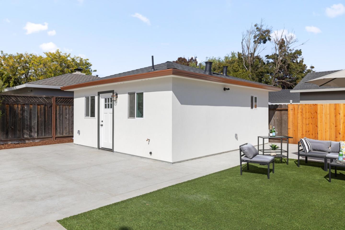 Detail Gallery Image 21 of 30 For 1830 Vera Ave, Redwood City,  CA 94061 - 4 Beds | 3 Baths