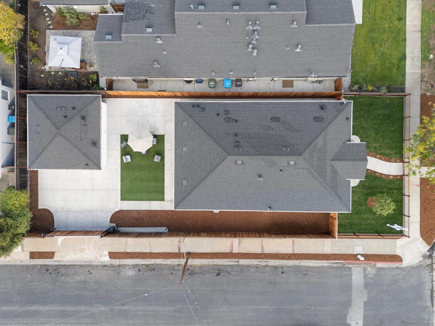 Detail Gallery Image 28 of 30 For 1830 Vera Ave, Redwood City,  CA 94061 - 4 Beds | 3 Baths